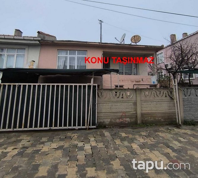 Tekirdağ Hayrabolu Aydınevler'de Kargir Ev