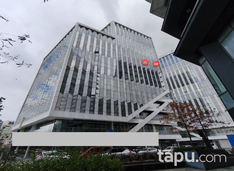 Yenibosna Merkez Mahallesi Karat 34'de 88 m2 Ofis