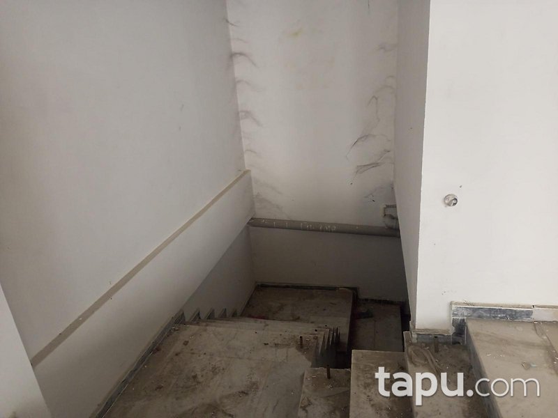 Elazığ Kovancılar Sokullu Caddesi'nde 280 m2 Depolu Dükkan (306265)