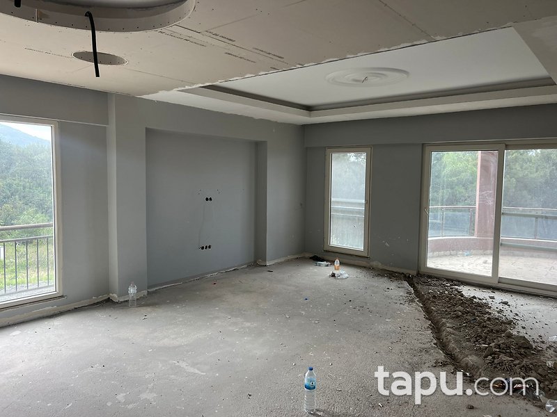 İskenderun Denizciler Mahallesi Ceylanpark Sitesi'nde 4+1 Daire(306709)