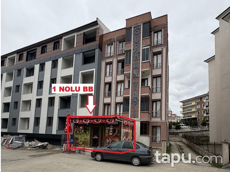 Karabük Merkez 5000 Evler Bahçelievler Mahallesi'nde 65 M2 Dükkan