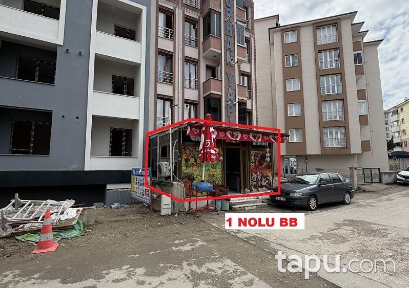 Karabük Merkez 5000 Evler Bahçelievler Mahallesi'nde 65 M2 Dükkan