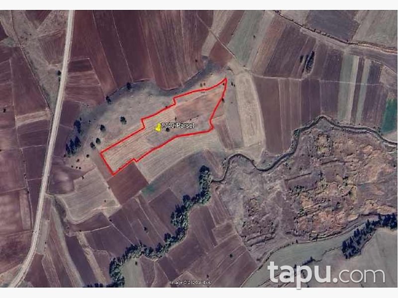 Eskişehir İnönü Dereyalak Mahallesi'nde Hisseli 17 Dönüm Tarla