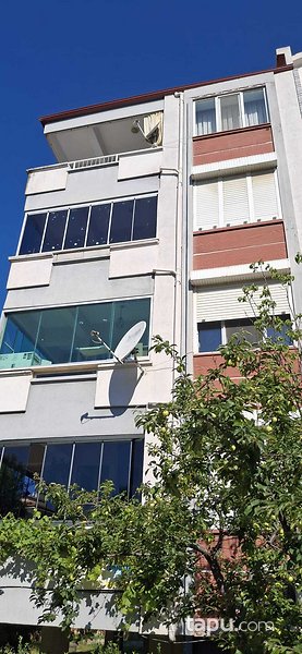 Edremit İkizçay Mahallesi'nde 3+1 Daire