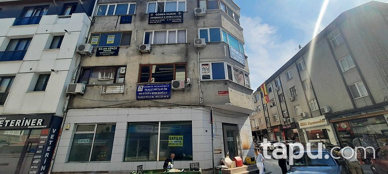 Bakırköy Osmaniye Mahallesi'nde 308 m2 Köşe Dükkan (100508 )