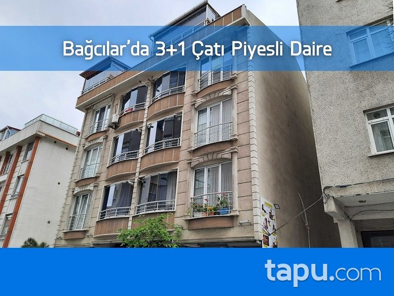 Bağcılar Hürriyet Mahallesi'nde 3+1 Çatı Piyesli Daire