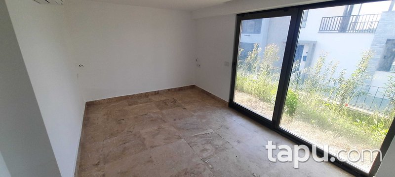 Bodrum Bölgesinde Ulaşımı Kolay, Doğayla İç İçe 3+1 Villa (306568 )