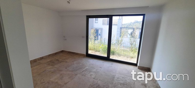 Bodrum Bölgesinde Ulaşımı Kolay, Doğayla İç İçe 3+1 Villa (306568 )