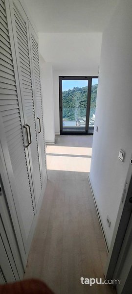 Bodrum Bölgesinde Ulaşımı Kolay, Doğayla İç İçe 3+1 Villa (306568 )