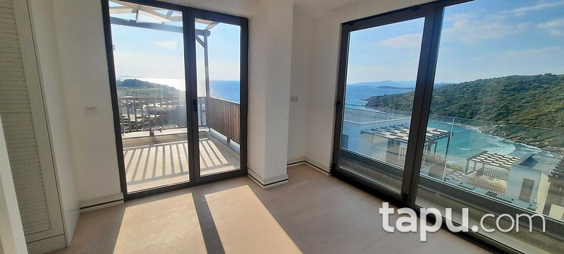 Bodrum Bölgesinde Ulaşımı Kolay, Doğayla İç İçe 3+1 Villa (306568 )