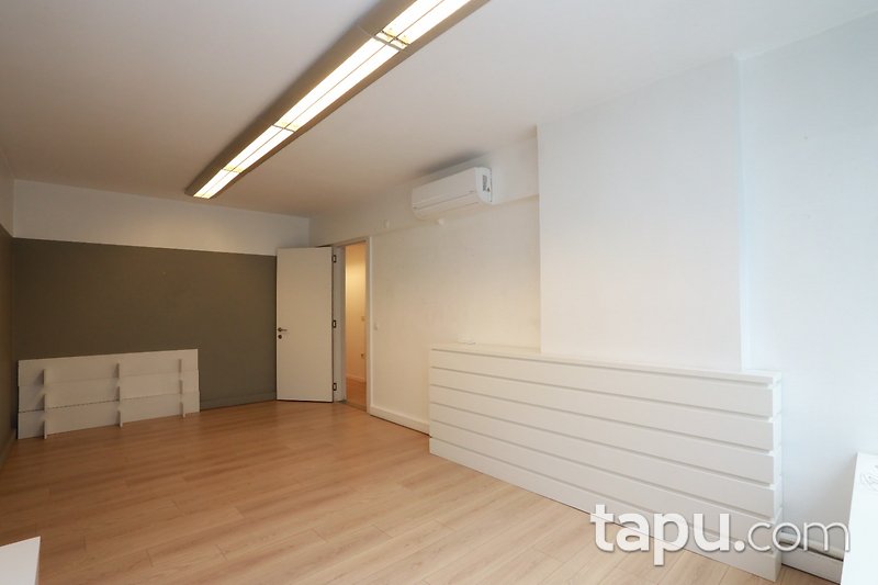 KİRALIK-Mecidiyeköy Büyükdere Caddesi'nde 150 m2 Ofis