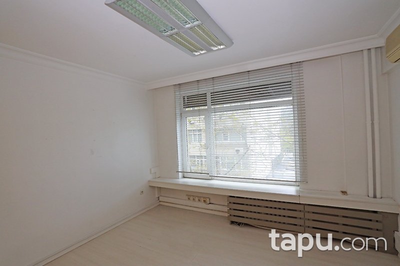 KİRALIK-Mecidiyeköy Büyükdere Caddesi'nde 150 m2 Ofis