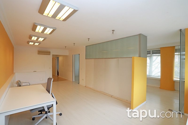 KİRALIK-Mecidiyeköy Büyükdere Caddesi'nde 150 m2 Ofis