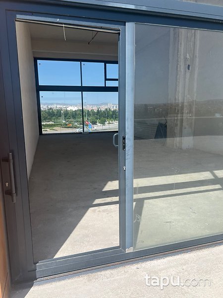 Sincan Çatalca Caddesi'nde 80 m2 İş Yeri