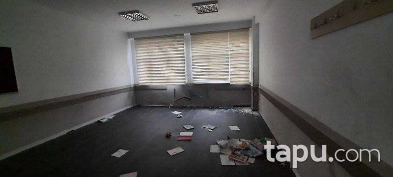 Rize Pazar'da 6807 m2 Hazır Okul Kompleksi (305145 )