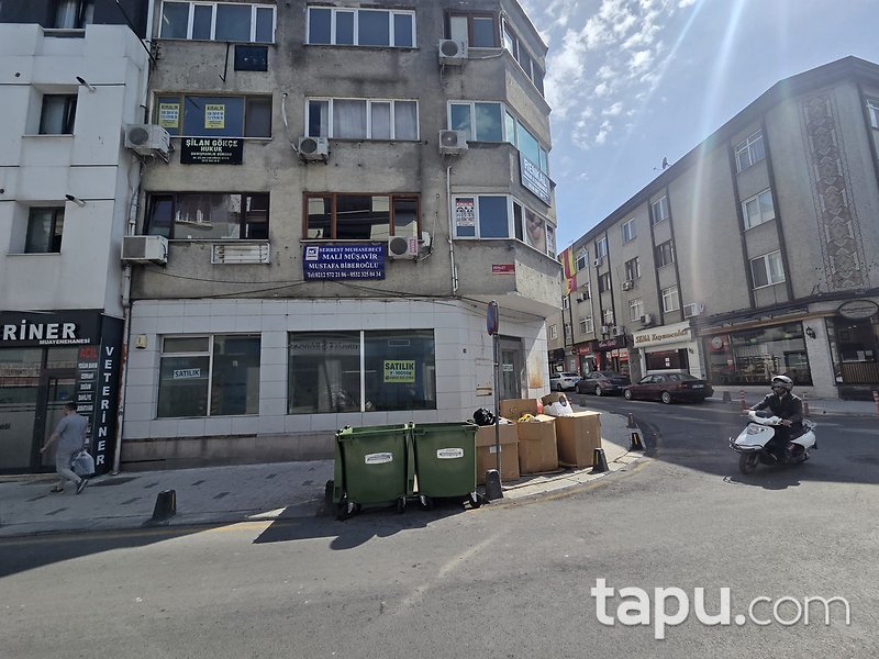Bakırköy Osmaniye Mahallesi'nde 308 m2 Köşe Dükkan (100508 )