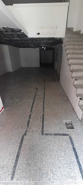 Bakırköy Osmaniye Mahallesi'nde 308 m2 Köşe Dükkan (100508 )
