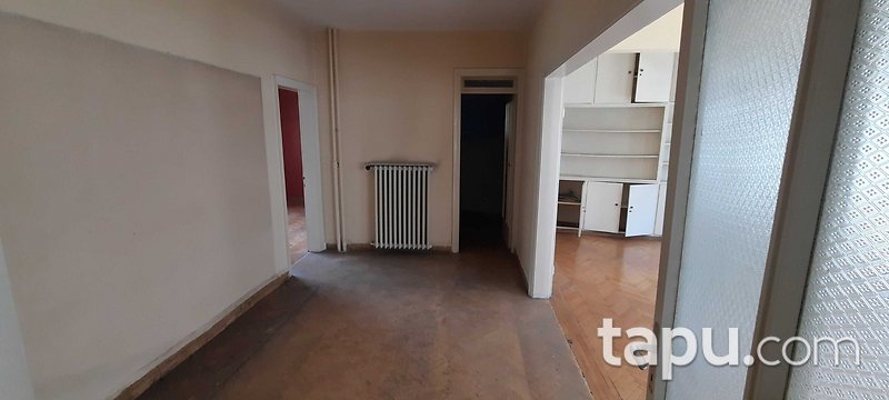 Kadıköy Caferağa Bahariye Palas'ta 2+1 Daire