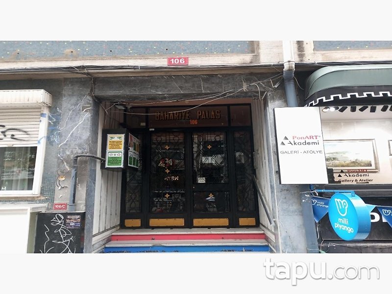 Kadıköy Caferağa Bahariye Palas'ta 2+1 Daire