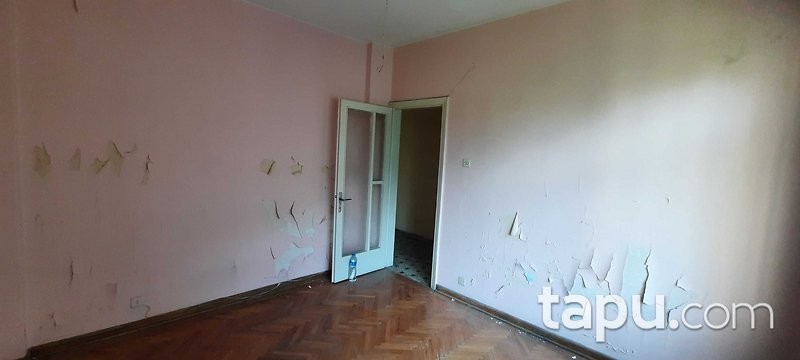 Kadıköy Caferağa Bahariye Palas'ta 2+1 Daire