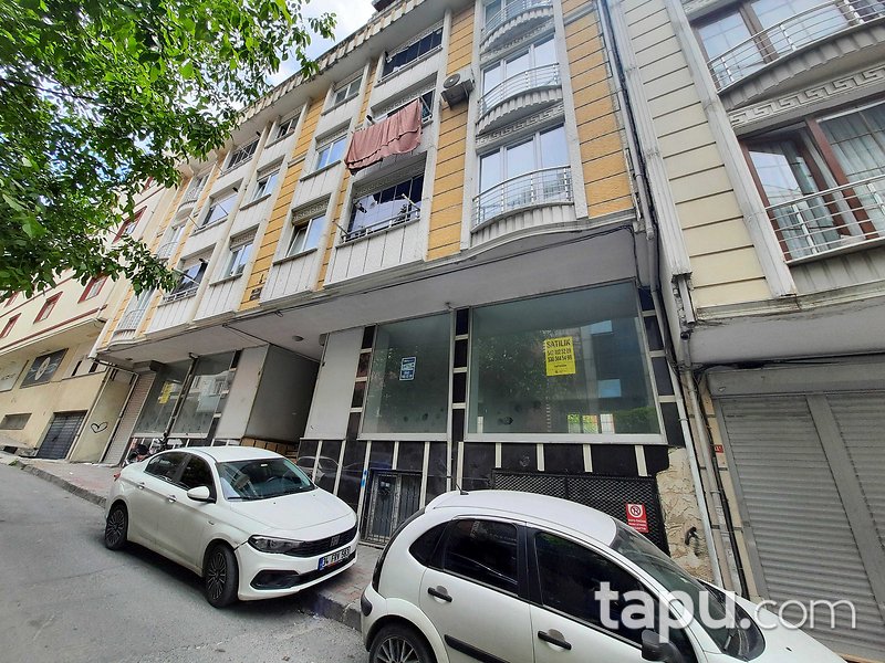Bağcılar 15 Temmuz Mahallesi'nde 282 m2 Depolu Dükkan