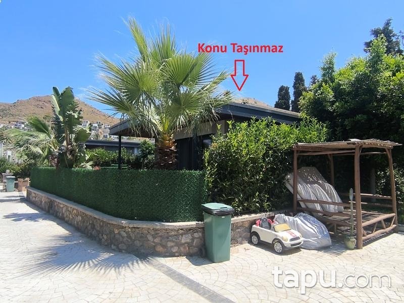 Bodrum Acropol Port Villaları Sitesi'nde 1+1 Villa