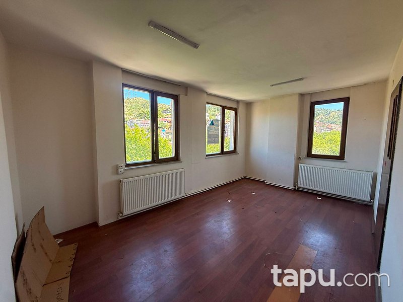 Kastamonu Hepkebirler Cumhuriyet Caddesi'nde 52 m2 Ofis