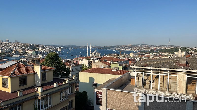 Tarihi Yarımadada 25 m2 Dükkan
