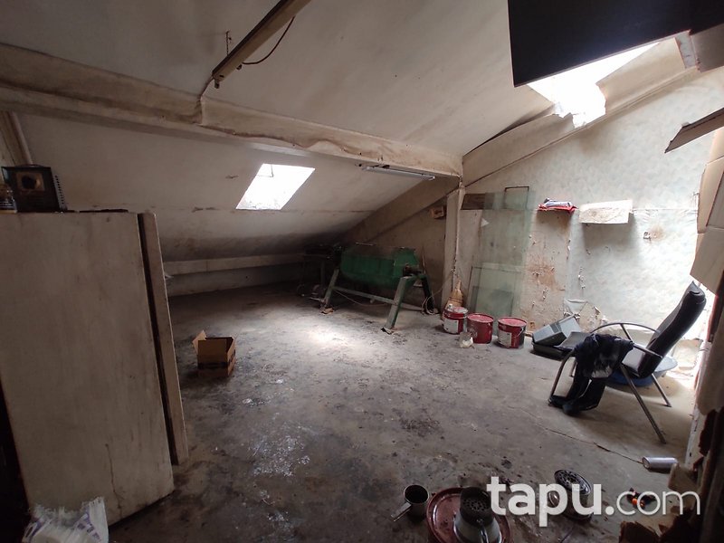 Tarihi Yarımadada 25 m2 Dükkan