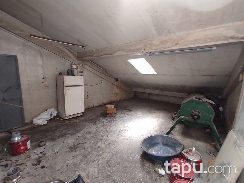 Tarihi Yarımadada 25 m2 Dükkan