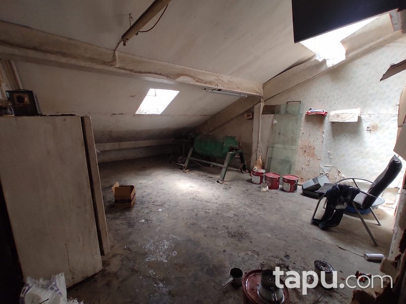 Tarihi Yarımadada 25 m2 Dükkan
