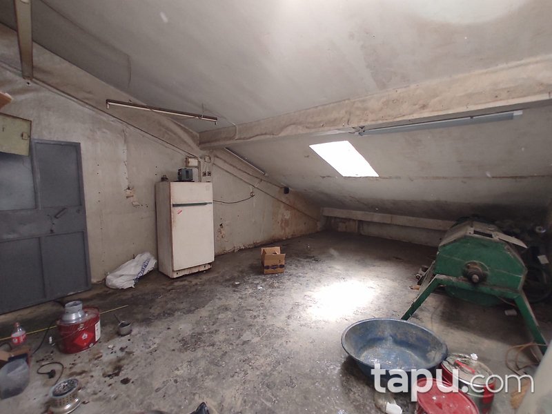 Tarihi Yarımadada 25 m2 Dükkan