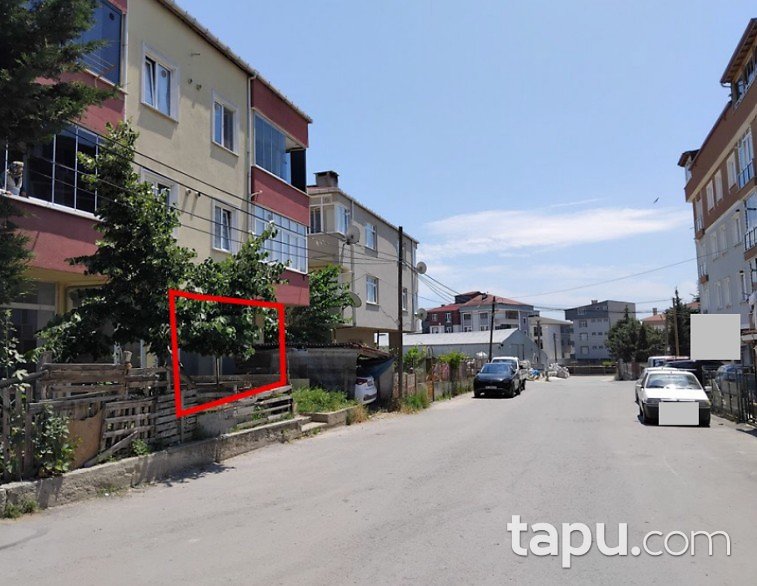Kapaklı Devlet Hastanesi'ne Yakın 61 m2 Dükkan