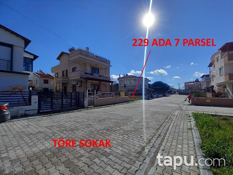 Burhaniye Öğretmenler Mahallesi'nde 2 Kat Konut İmarlı Arsa (AS-00957)