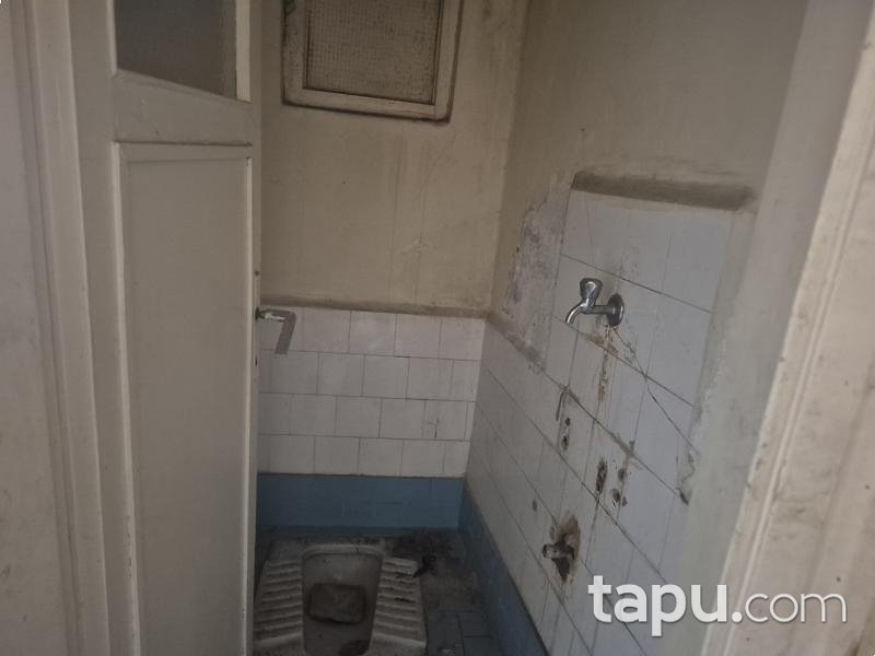 Şehremini Mahallesi'nde 1+1 Daire (BS-02645)