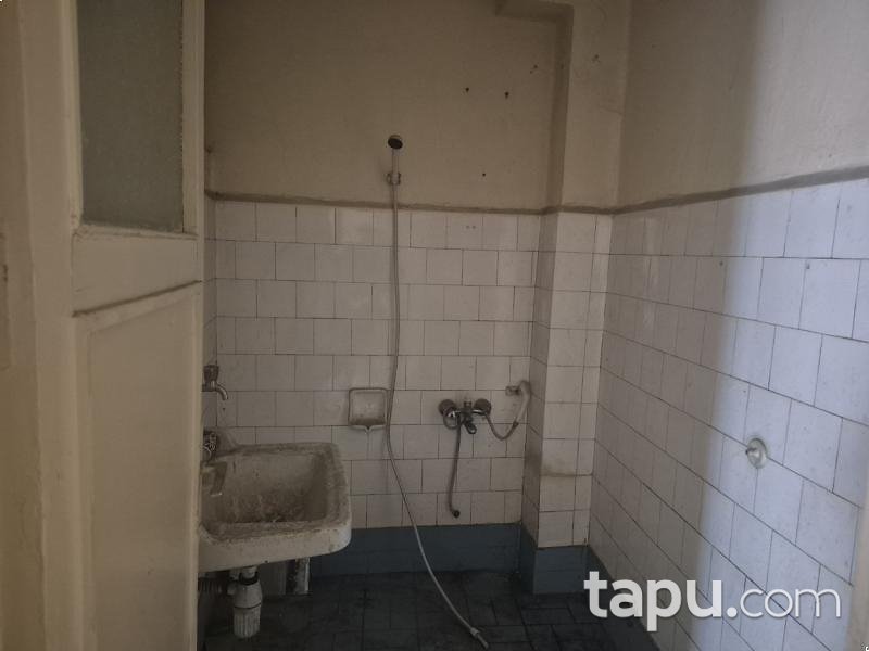 Şehremini Mahallesi'nde 1+1 Daire (BS-02645)