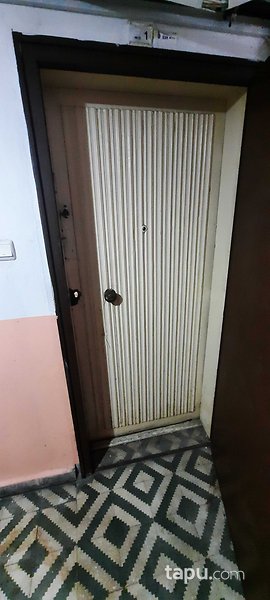 Şehremini Mahallesi'nde 1+1 Daire (BS-02645)