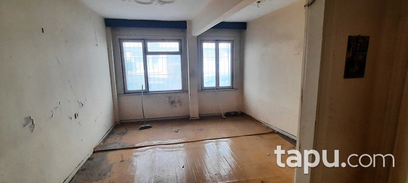 Şehremini Mahallesi'nde 1+1 Daire (BS-02645)
