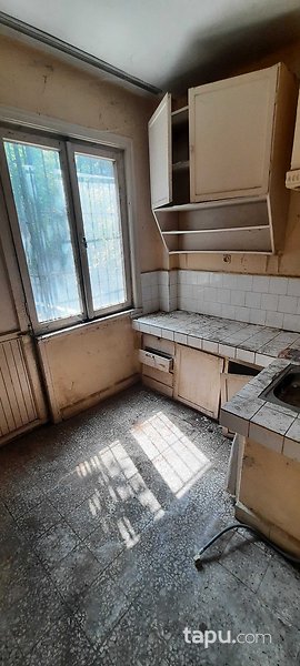 Şehremini Mahallesi'nde 1+1 Daire (BS-02645)