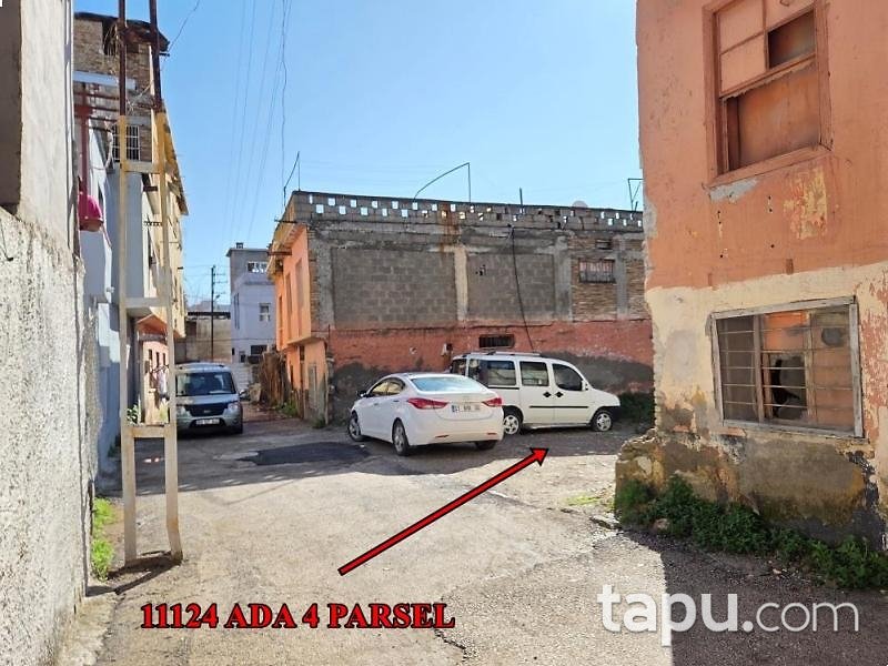 Seyhan Döşeme Mahallesi'nde Hisseli Arsa (AS-02312)