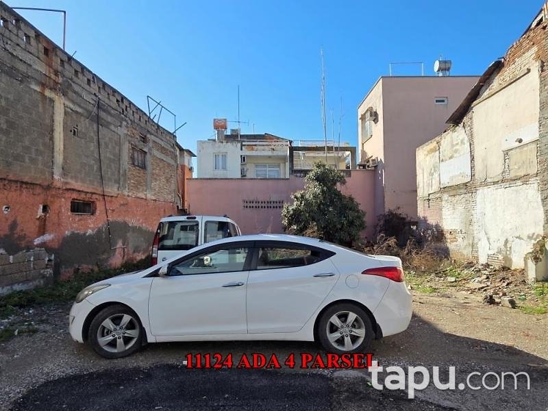 Seyhan Döşeme Mahallesi'nde Hisseli Arsa (AS-02312)