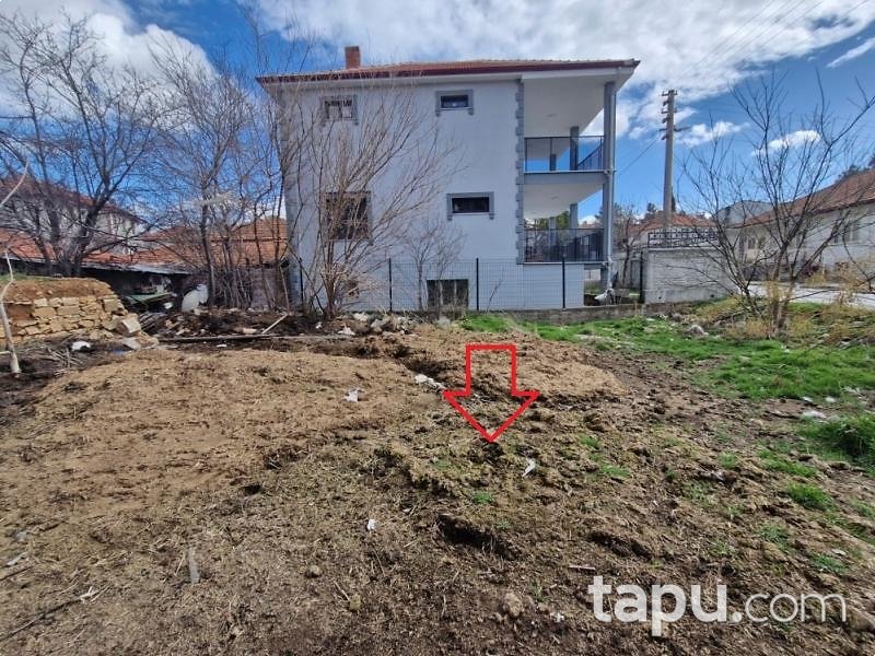 Uşak Sivaslı Atatürk Mahallesi'nde Konut İmarlı Arsa (AS-03038)
