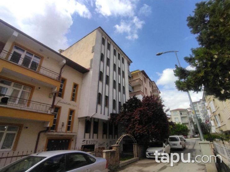 Kırıkkale Yaylacık Mahallesi'nde 4 Katlı Bina (BS-03655)