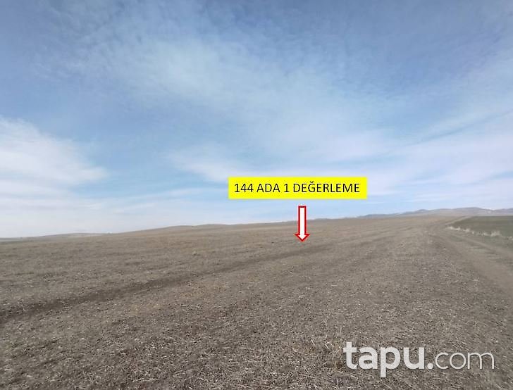 Tunceli Çemişgezek Akçapınar'da Hisseli 2 Dönüm Tarla