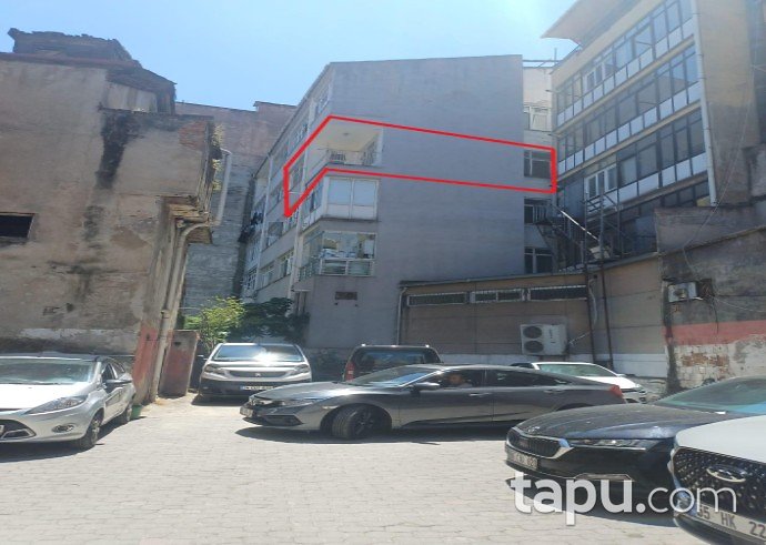 İlkadım 19. Mayıs Caddesi'nde 3+1 Daire