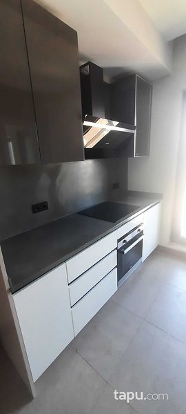 Kartal Tual Adalar Sitesi'nde Deniz Manzaralı 3+1 Daire