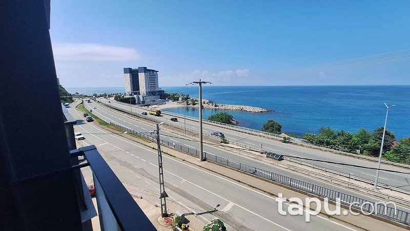 Rize Turanlı Caddesi'nde 2+1 Daire