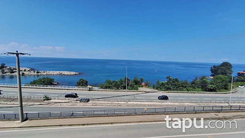 Rize Turanlı Caddesi'nde 2+1 Daire