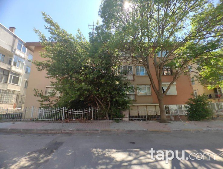 Maltepe Feyzullah Mahallesi'nde 3+1 Daire