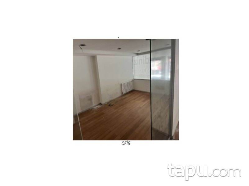 Konak Fevzipaşa Caddesi'nde 446 m2 Dükkan